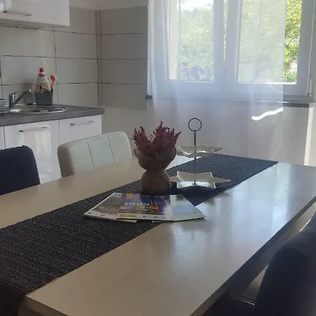Apartamento Apartman Andy Pula