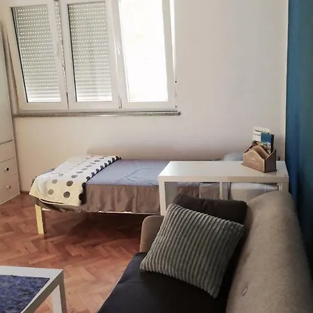 Apartamento Apartman Andy Pula